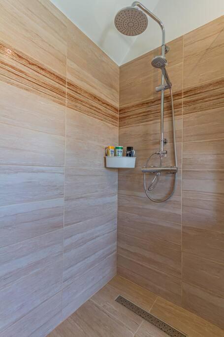 Roomy Apartment 80Sqm At City Center Free Parking Space, Ac & Balcony Budapeşte Dış mekan fotoğraf