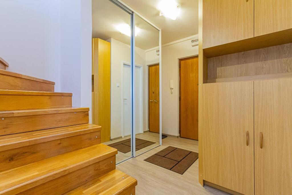 Roomy Apartment 80Sqm At City Center Free Parking Space, Ac & Balcony Budapeşte Dış mekan fotoğraf