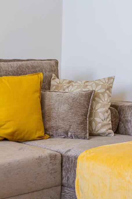 Roomy Apartment 80Sqm At City Center Free Parking Space, Ac & Balcony Budapeşte Dış mekan fotoğraf
