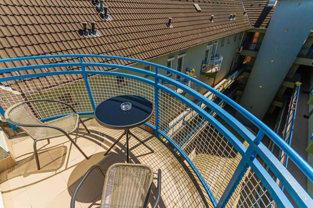 Roomy Apartment 80Sqm At City Center Free Parking Space, Ac & Balcony Budapeşte Dış mekan fotoğraf